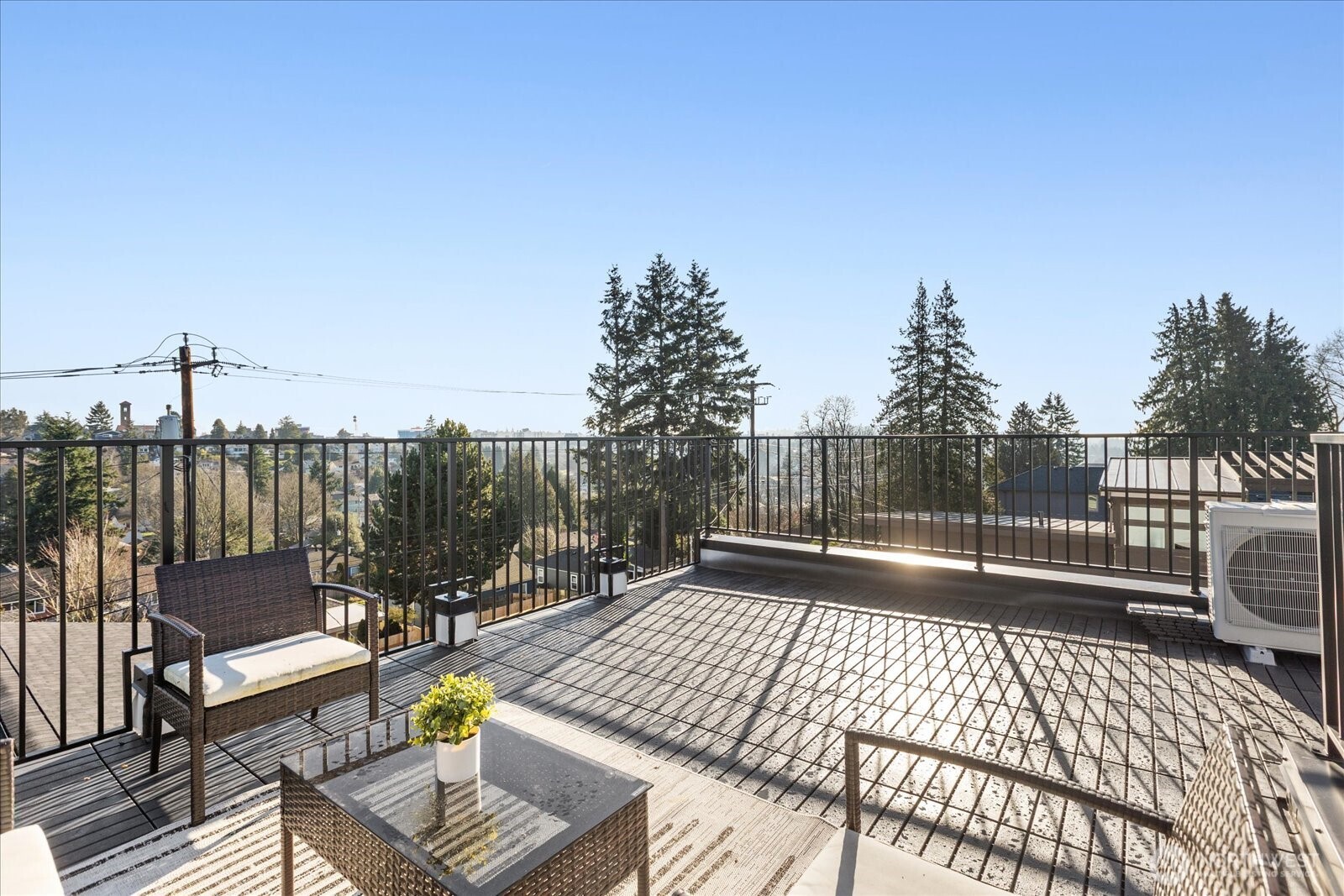 4104 49th Avenue SW #B, Seattle, WA 98116