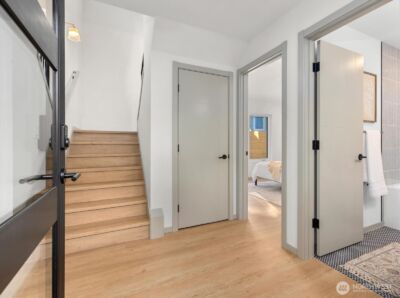 4104 49th Avenue SW #B, Seattle, WA 98116 - Photo 3