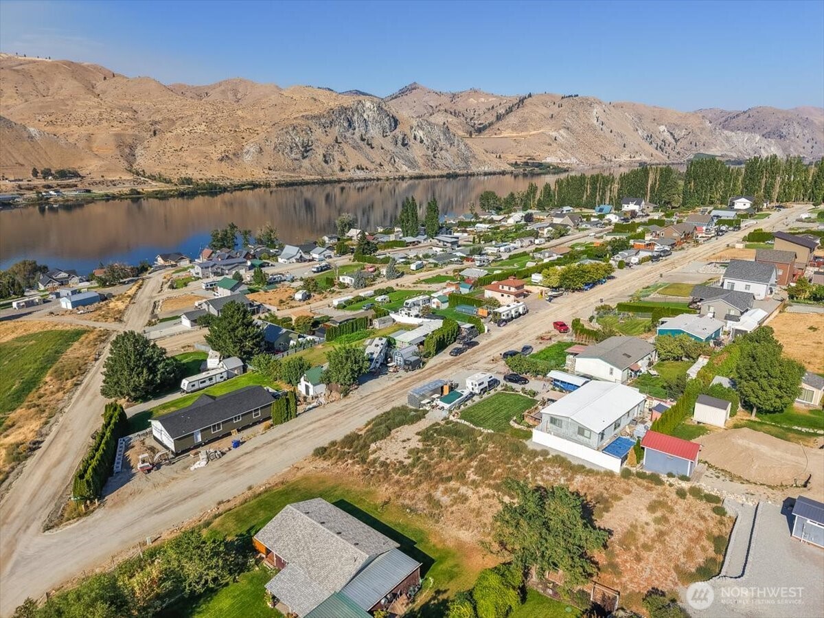 204 Willow View Drive , Orondo, WA 98843