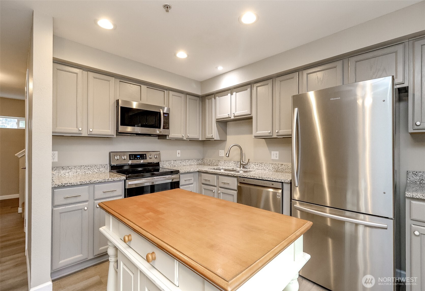 3939 10th Street SE #G3, Puyallup, WA 98374