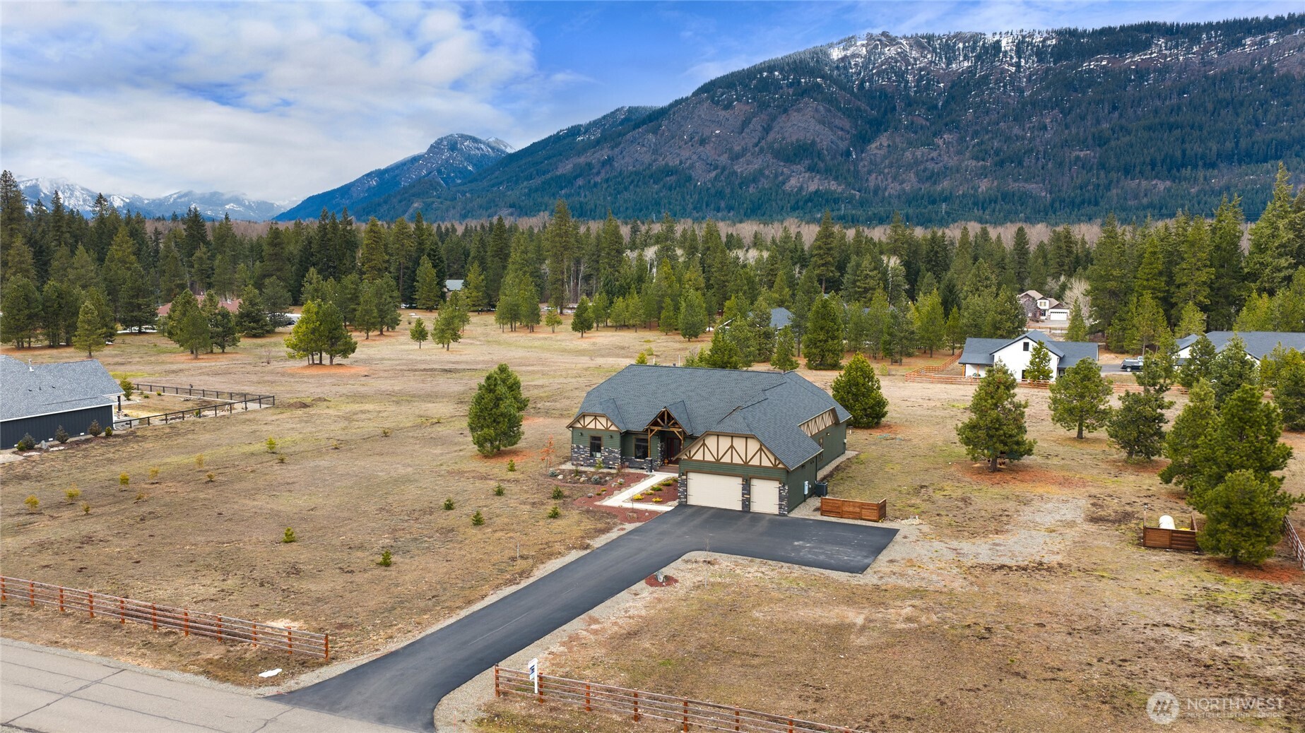 1550 Old Cedars Road , Cle Elum, WA 98922