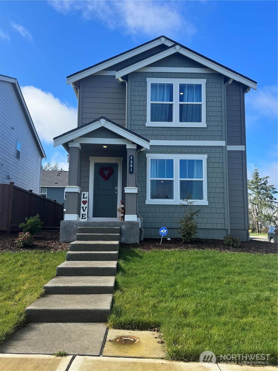 3901 Hyde Loop NE, Olympia, WA 98506