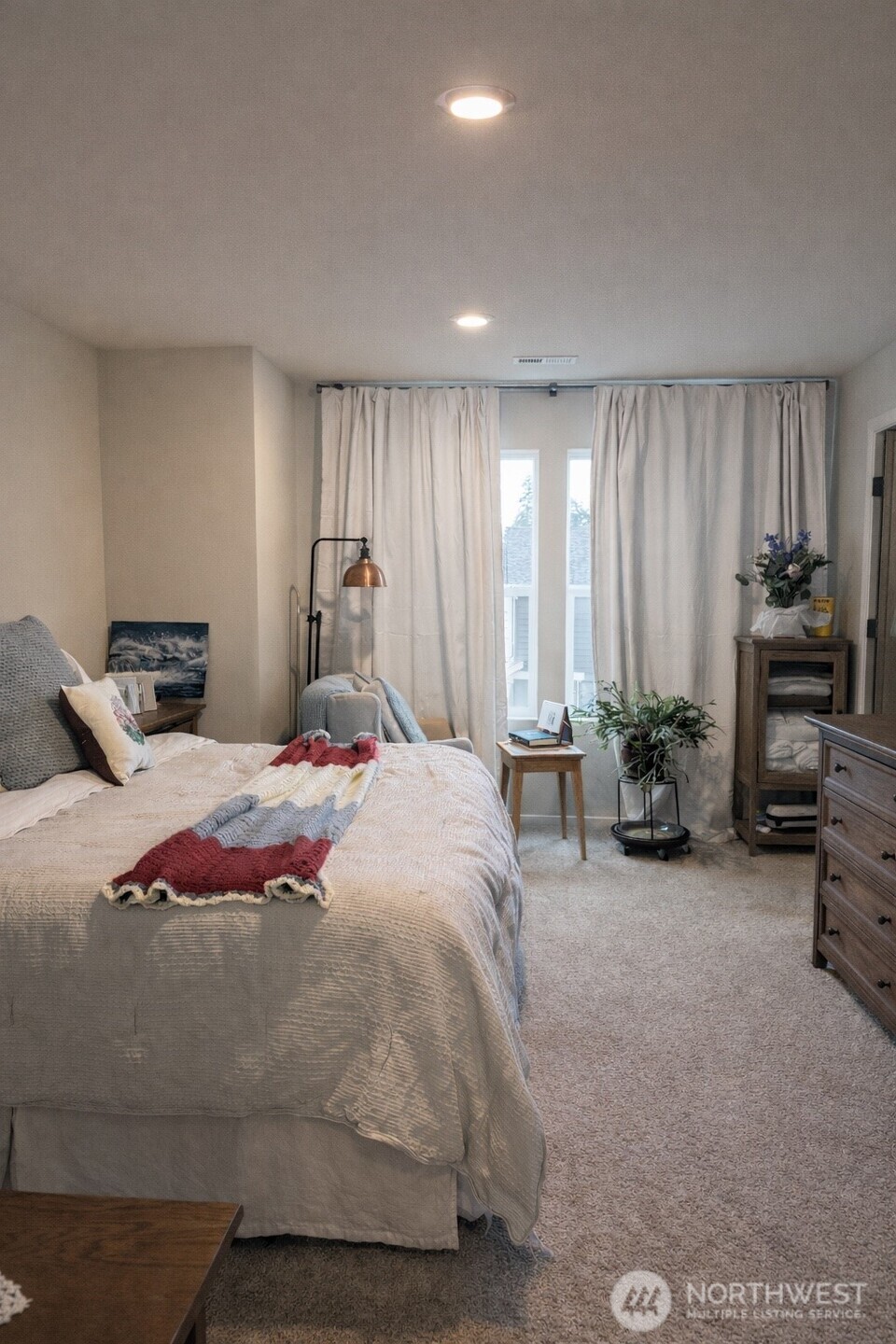 3901 Hyde Loop NE, Olympia, WA 98506