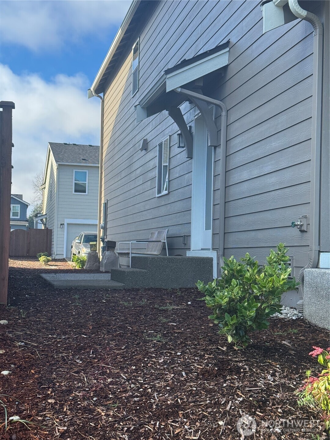 3901 Hyde Loop NE, Olympia, WA 98506