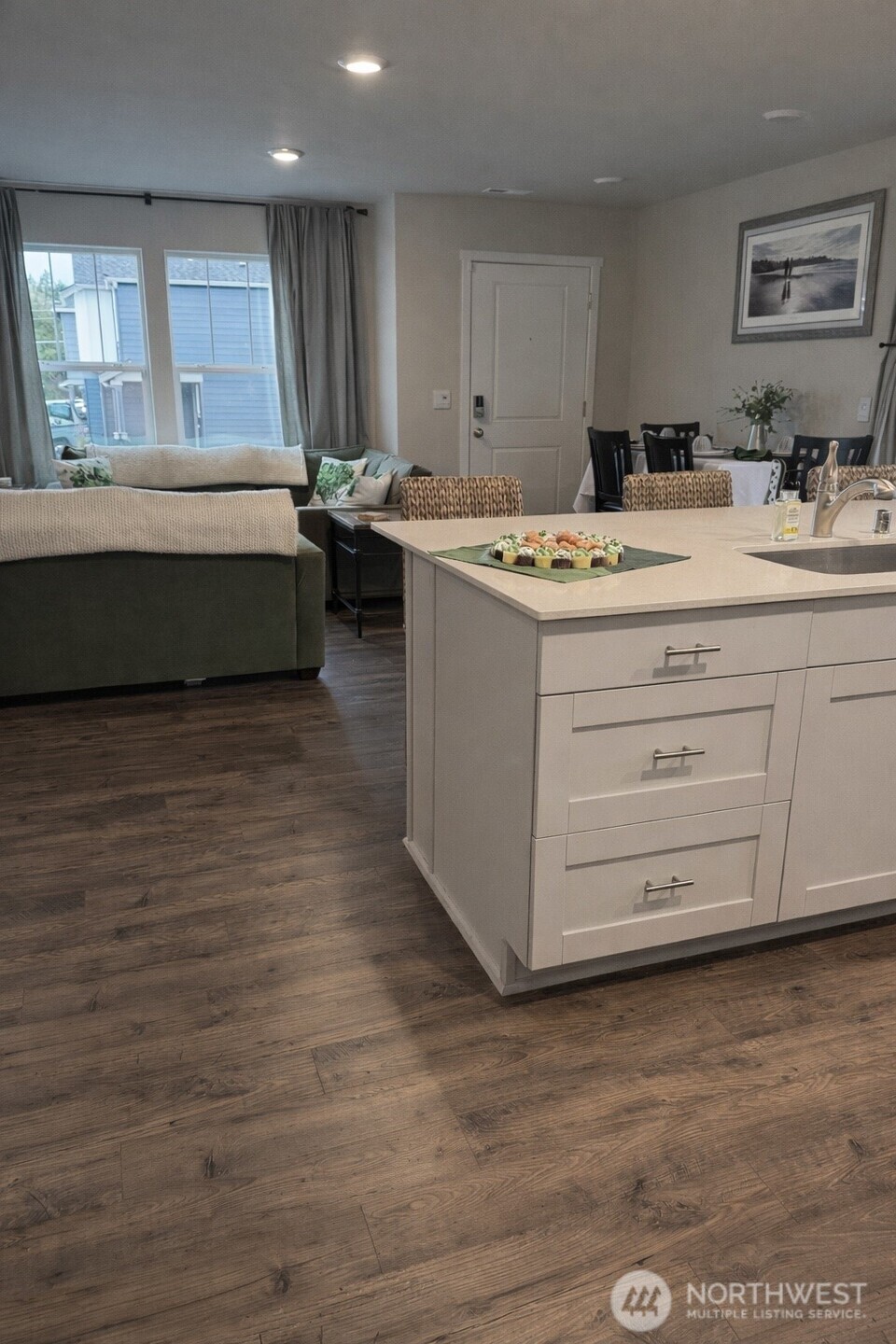 3901 Hyde Loop NE, Olympia, WA 98506