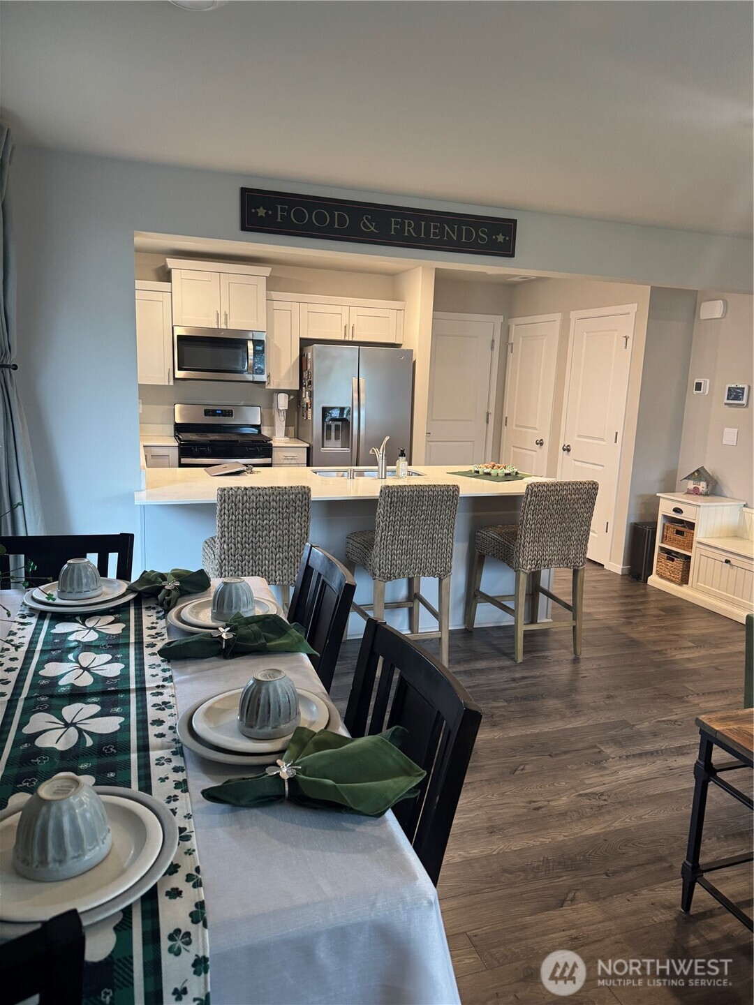 3901 Hyde Loop NE, Olympia, WA 98506