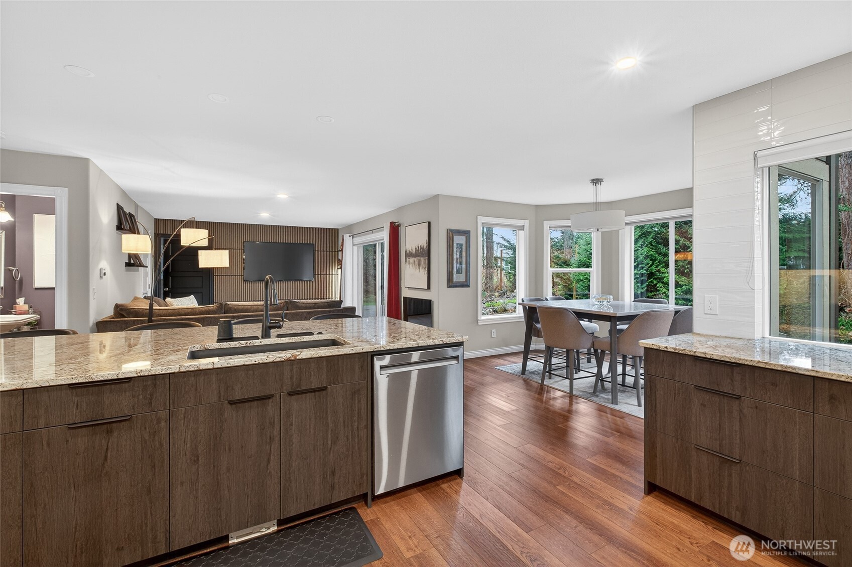 5484 Canvasback Road , Blaine, WA 98230