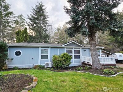 140 SE Fuchsia Avenue , Shelton, WA 98584