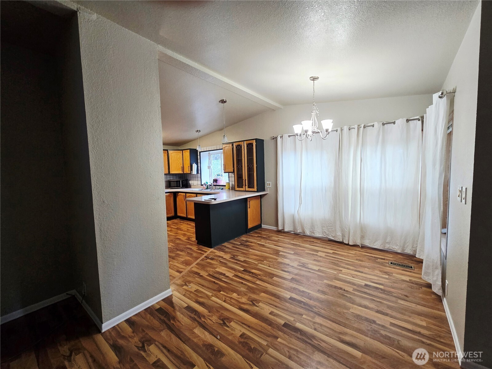 140 SE Fuchsia Avenue , Shelton, WA 98584