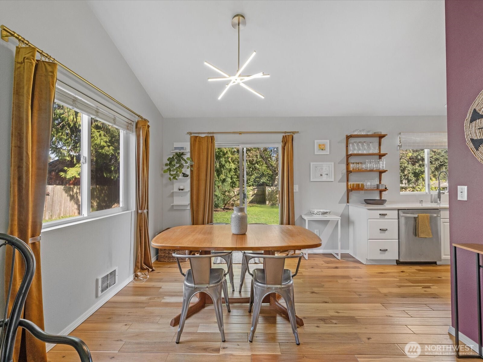 4311 Lunberg Street , Langley, WA 98236