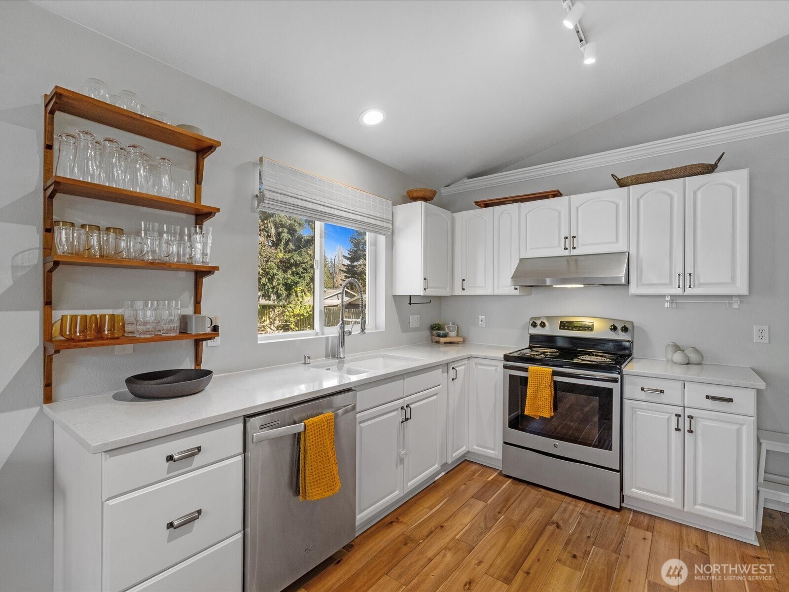 4311 Lunberg Street , Langley, WA 98236