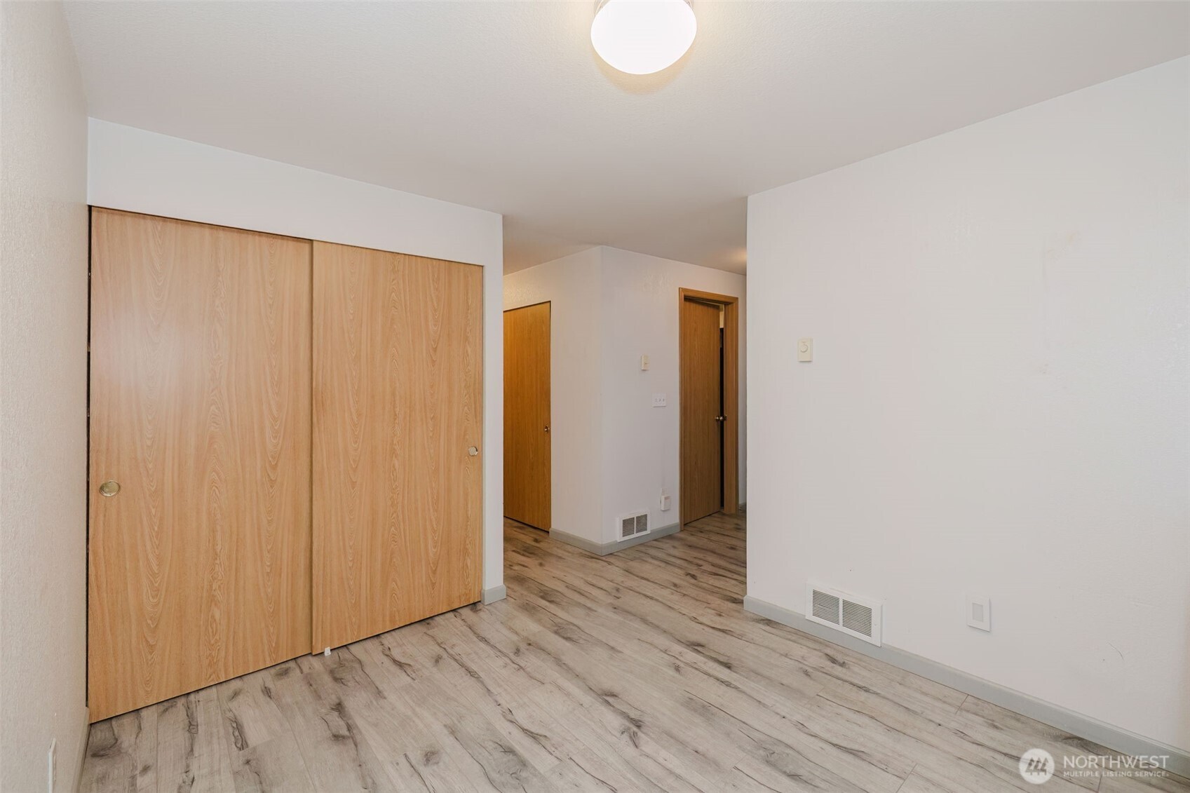 4329 SW Weyers Lane , Port Orchard, WA 98367