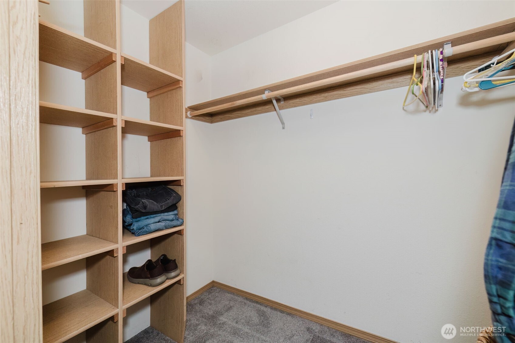 4329 SW Weyers Lane , Port Orchard, WA 98367