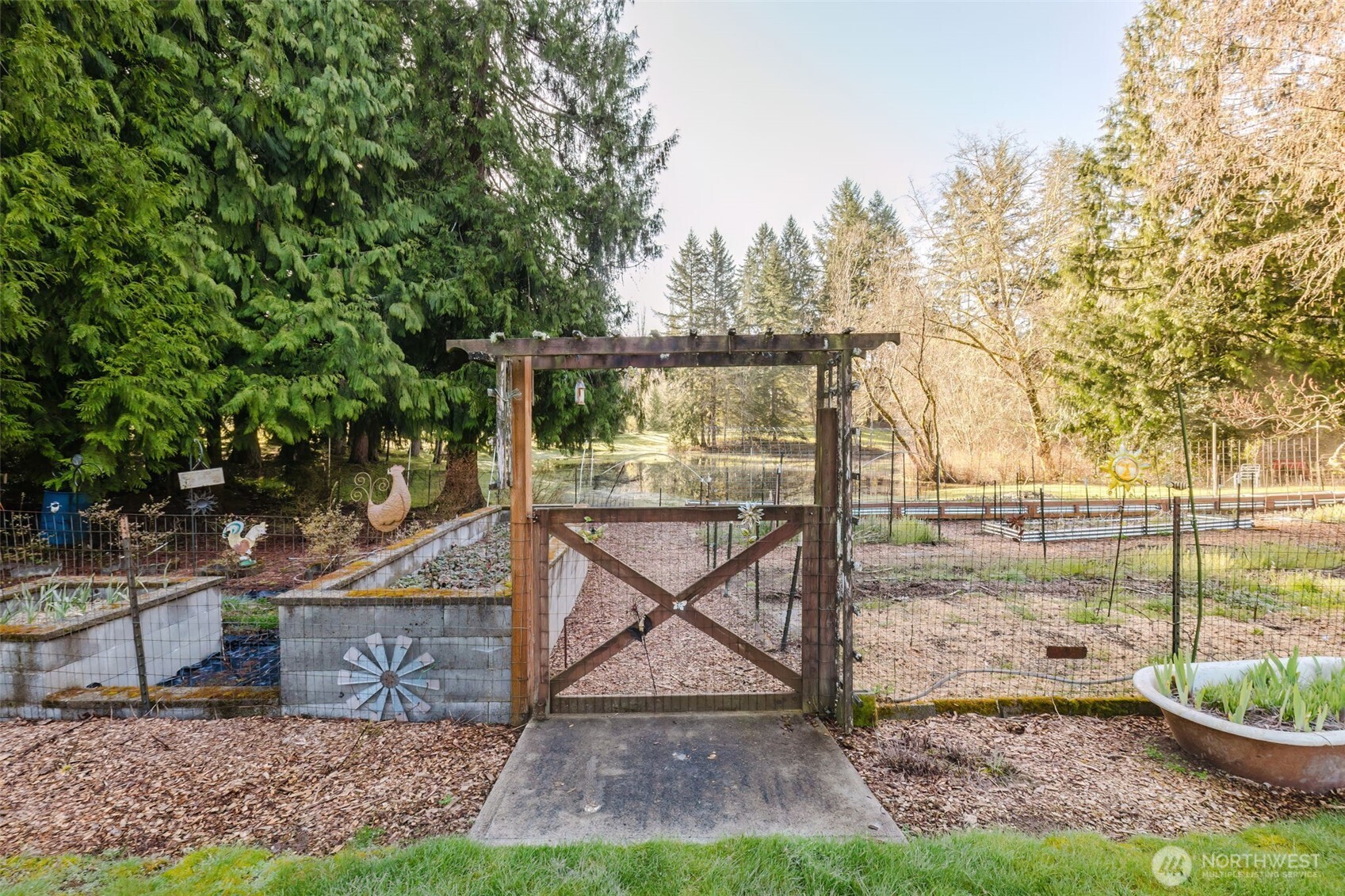 4329 SW Weyers Lane , Port Orchard, WA 98367