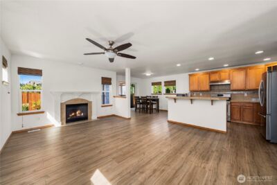 18312 104th Street Ct E, Bonney Lake, WA 98391 - Photo 5