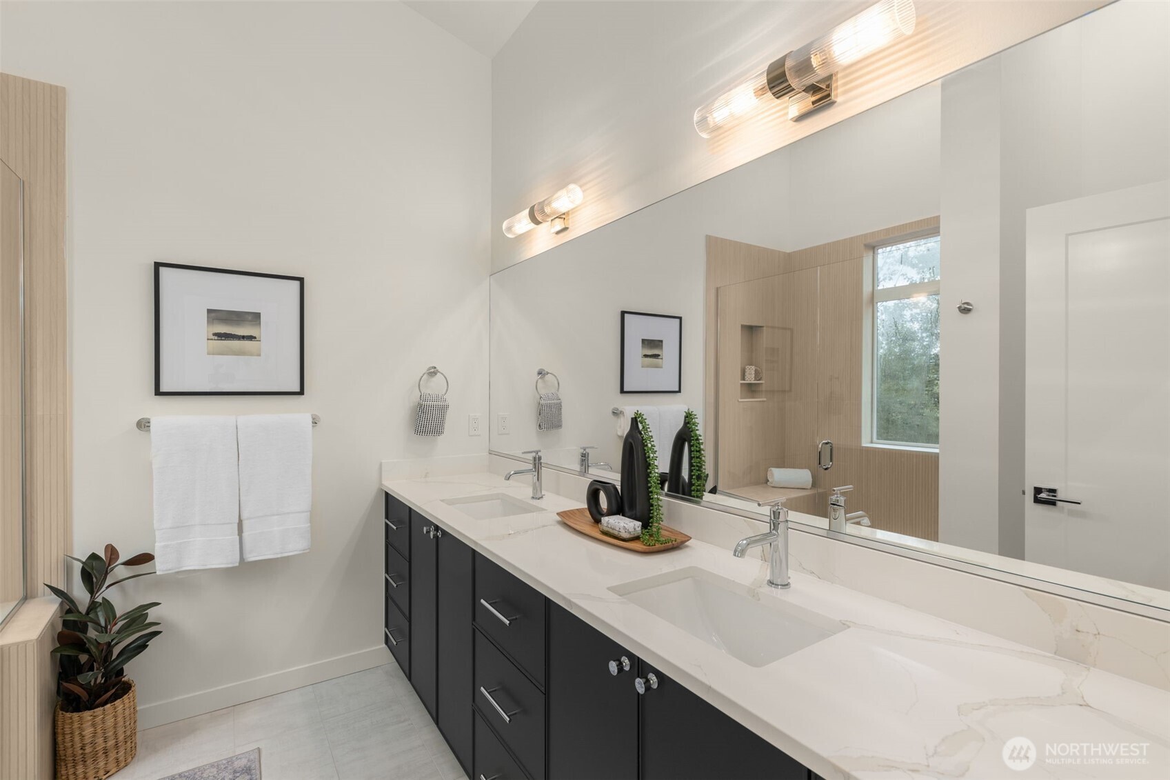 16008 Main View Lane NE, Duvall, WA 98019