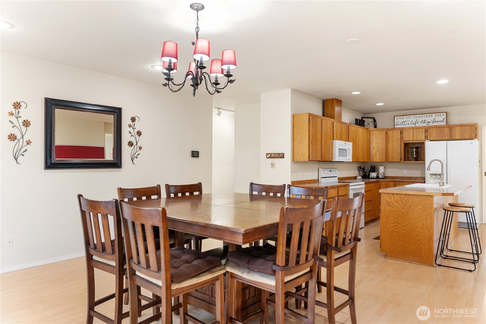 608 Golden Street , Oroville, WA 98844