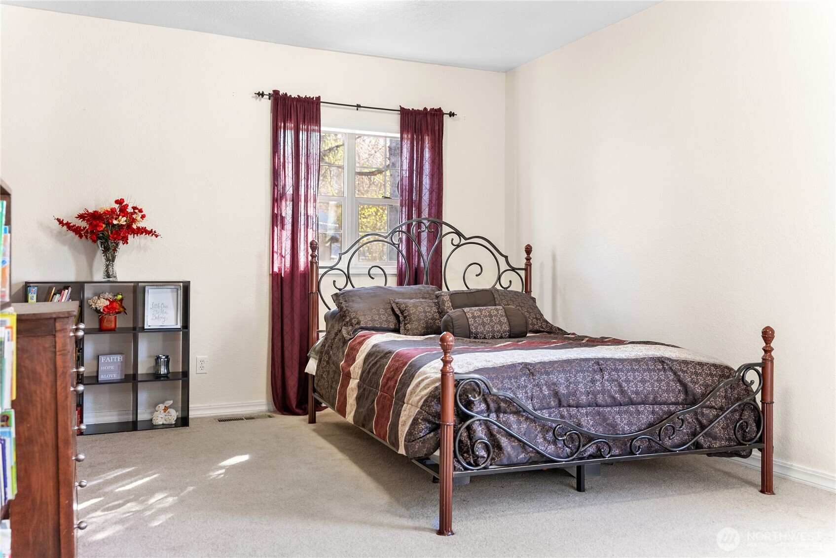 608 Golden Street , Oroville, WA 98844