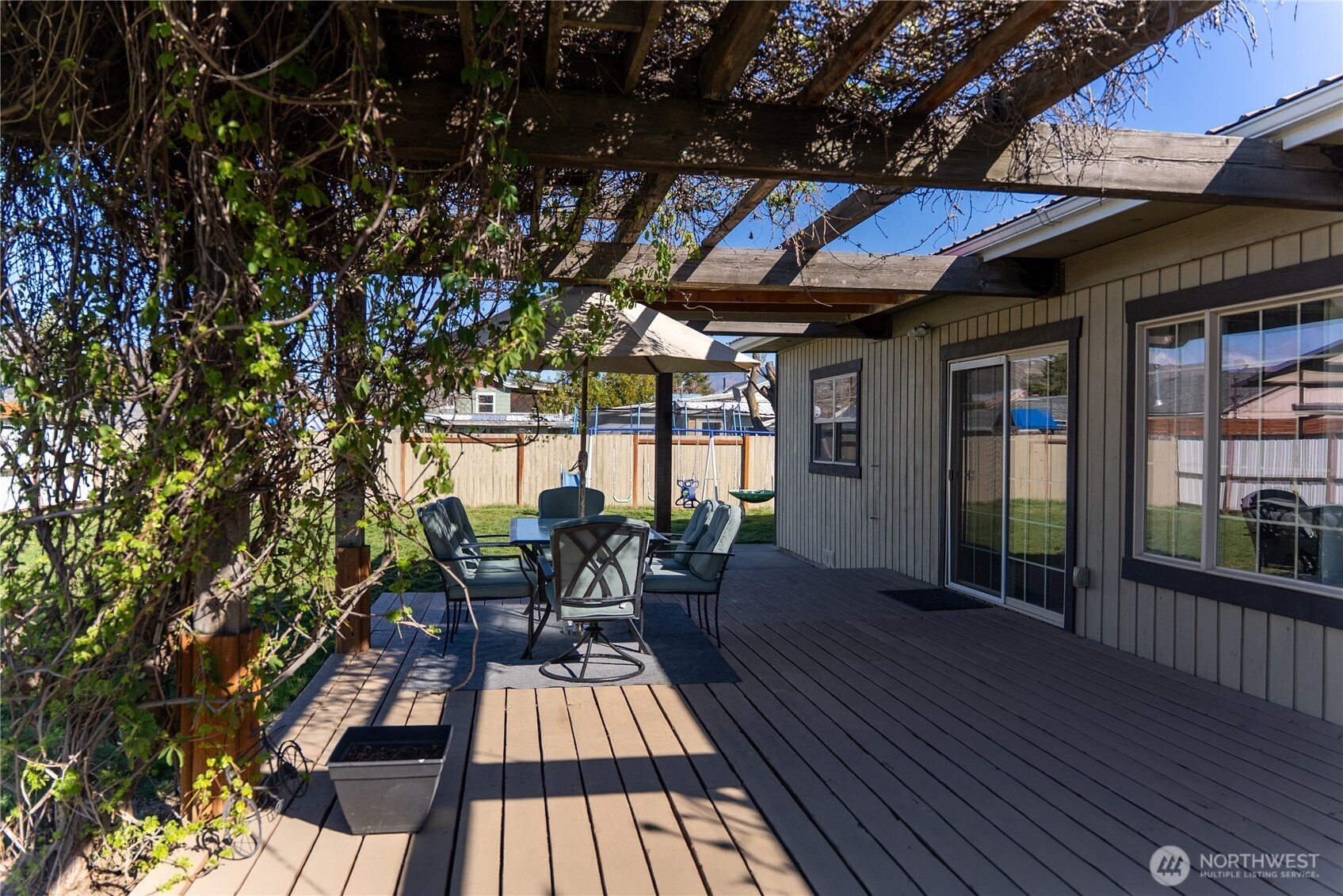 608 Golden Street , Oroville, WA 98844