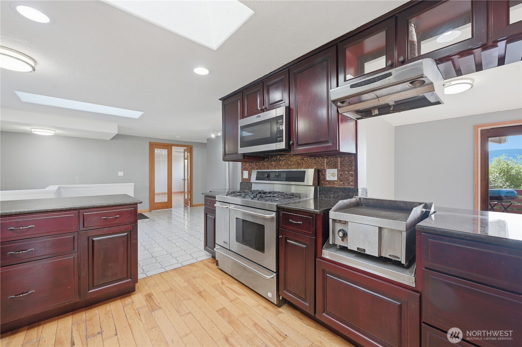 2539 MacKenzie Road , Bellingham, WA 98226