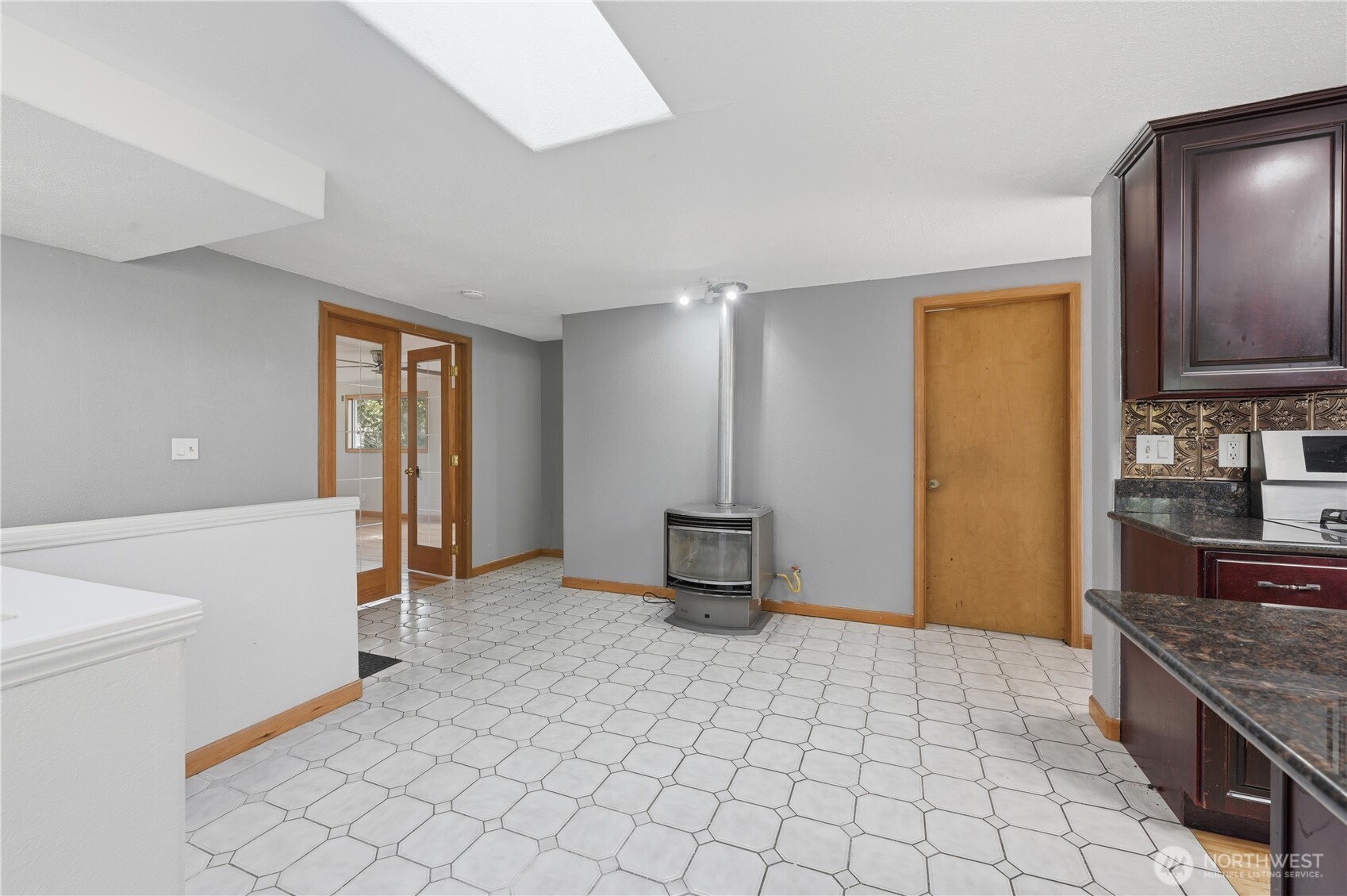 2539 MacKenzie Road , Bellingham, WA 98226