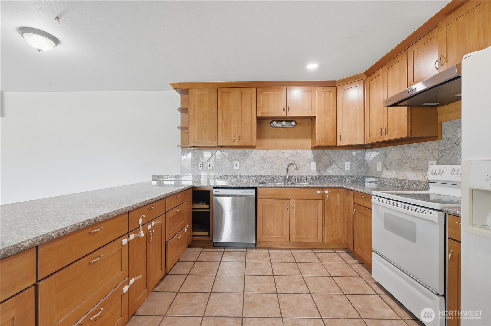 2539 MacKenzie Road , Bellingham, WA 98226