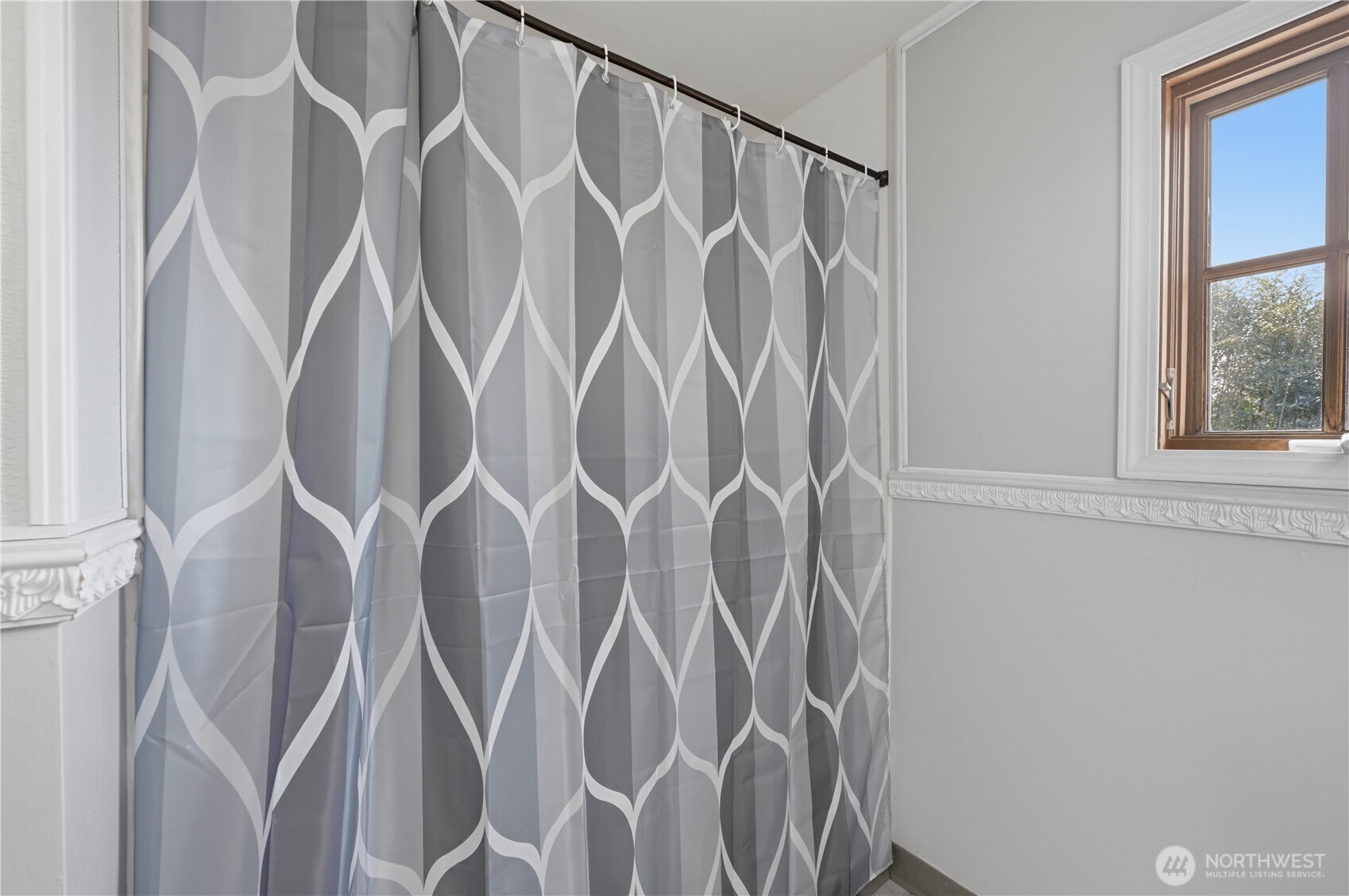 2539 MacKenzie Road , Bellingham, WA 98226