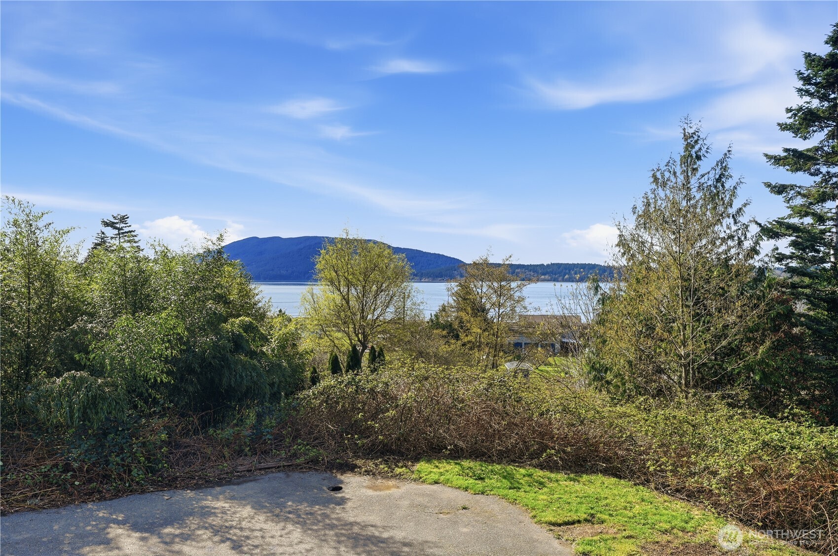 2539 MacKenzie Road , Bellingham, WA 98226