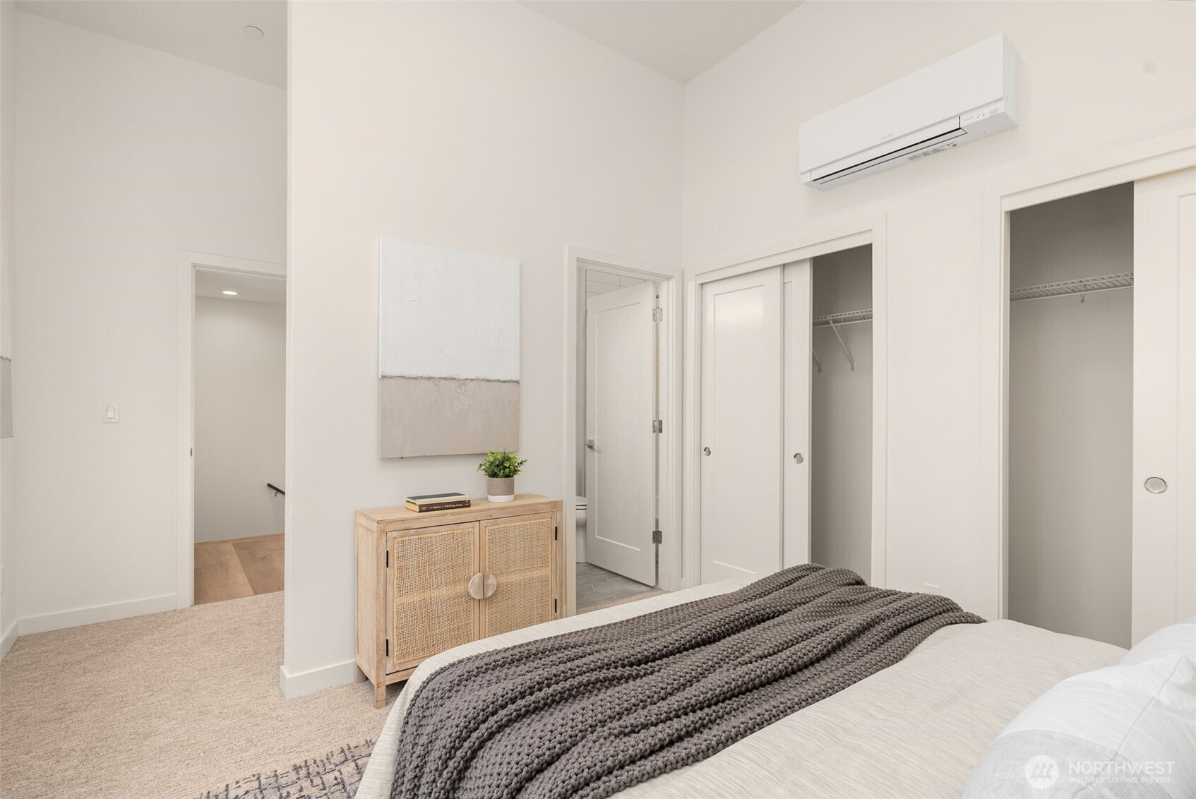 16014 Main View Lane NE, Duvall, WA 98019