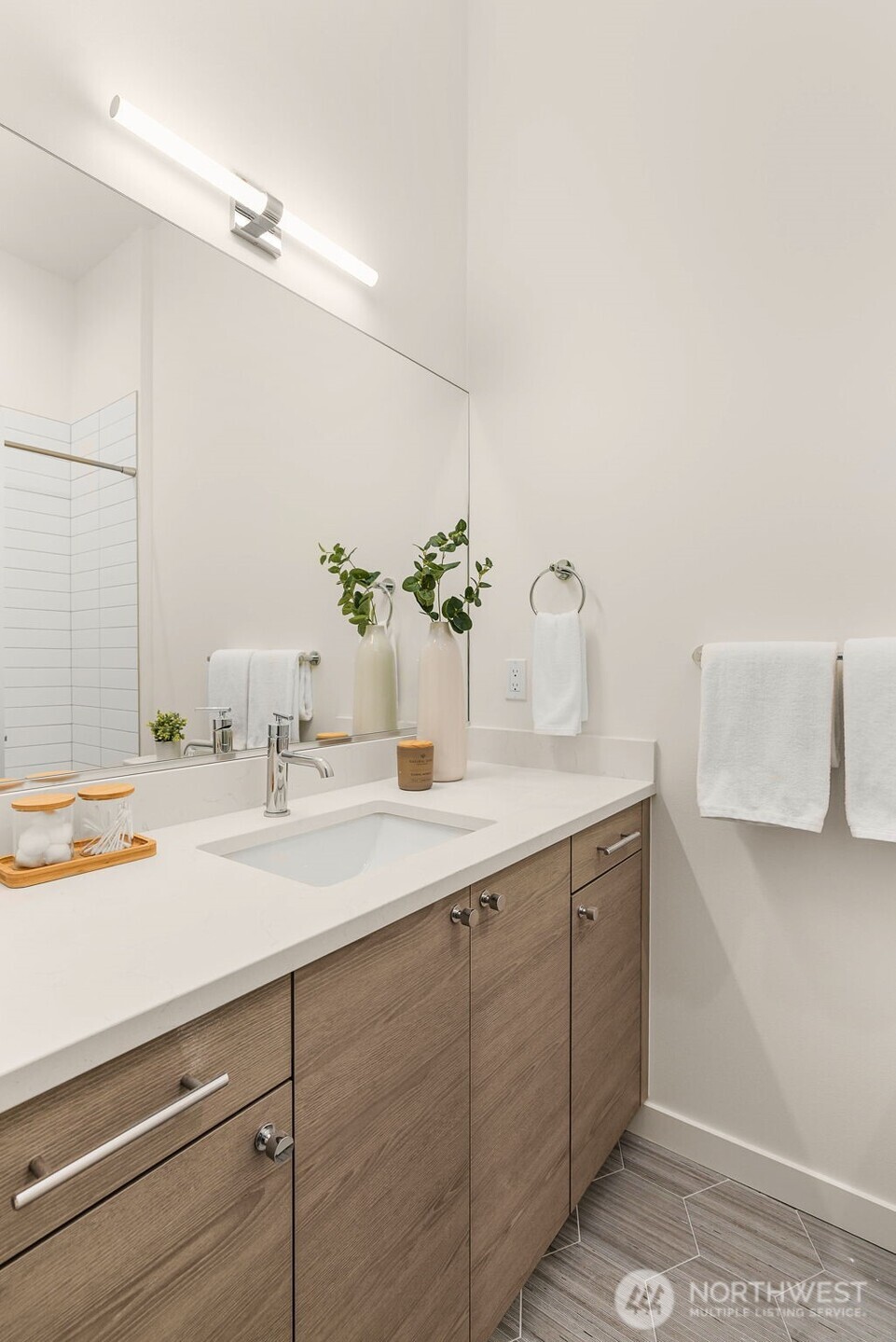 16014 Main View Lane NE, Duvall, WA 98019