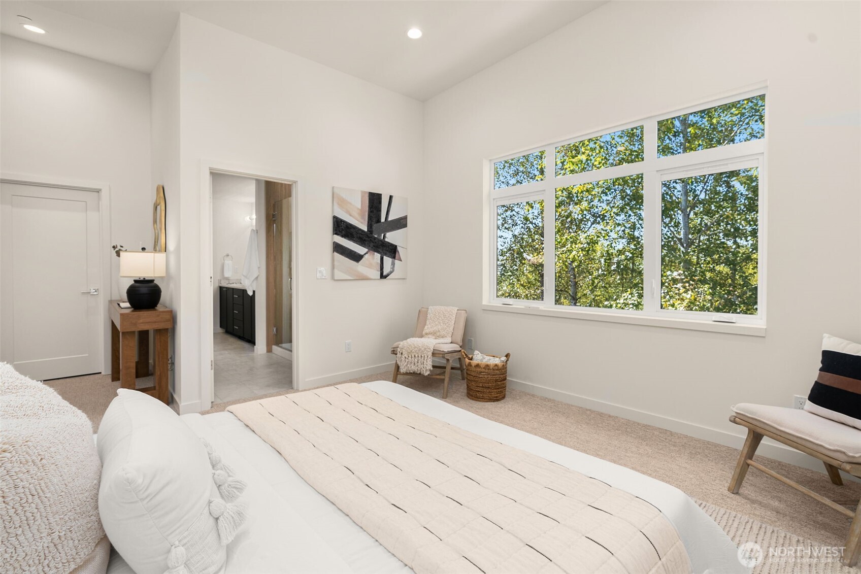 16014 Main View Lane NE, Duvall, WA 98019