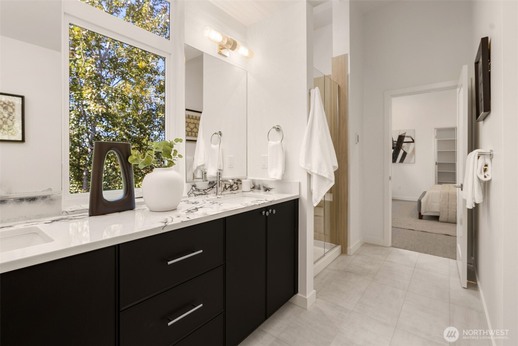 16014 Main View Lane NE, Duvall, WA 98019