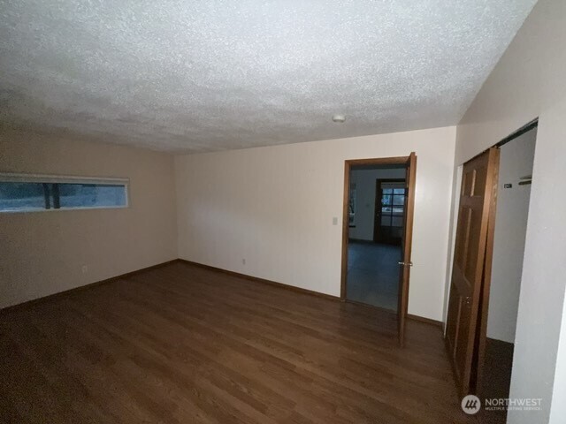 13015 Brownsville Highway NE, Poulsbo, WA 98370-7964