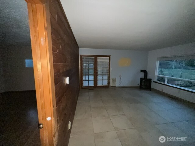 13015 Brownsville Highway NE, Poulsbo, WA 98370-7964