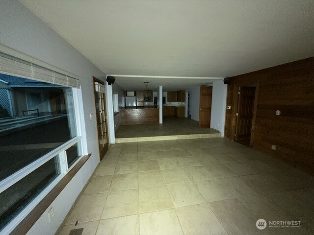 13015 Brownsville Highway NE, Poulsbo, WA 98370-7964