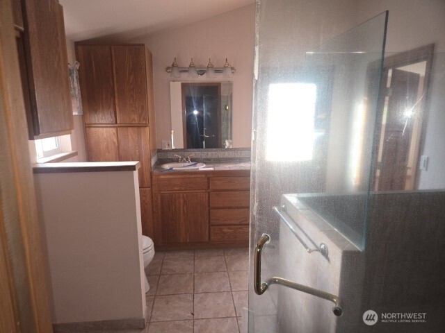 13015 Brownsville Highway NE, Poulsbo, WA 98370-7964