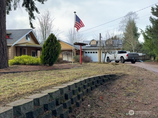 13015 Brownsville Highway NE, Poulsbo, WA 98370-7964