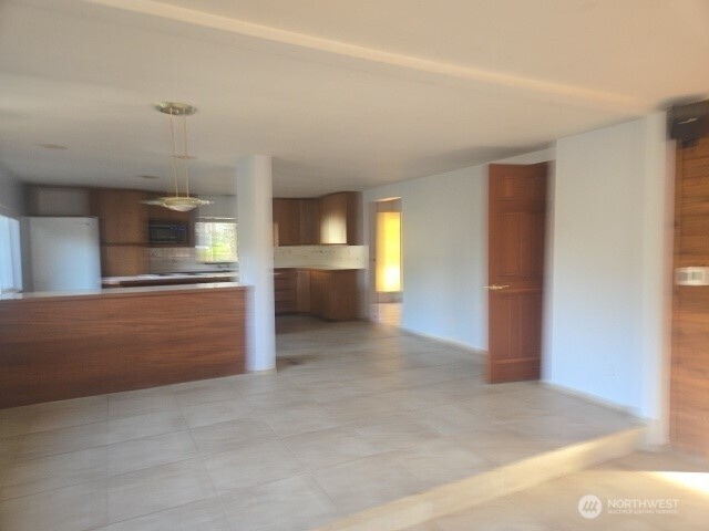 13015 Brownsville Highway NE, Poulsbo, WA 98370-7964