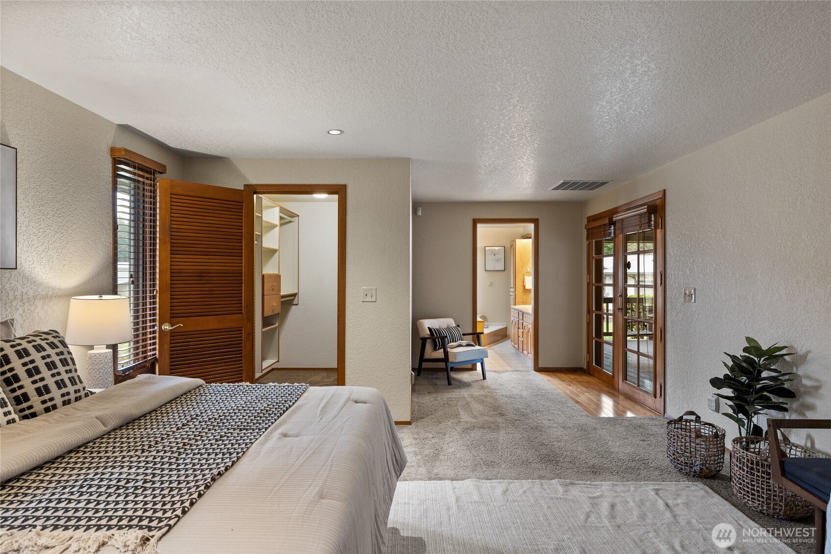 6805 246th Street E, Graham, WA 98338