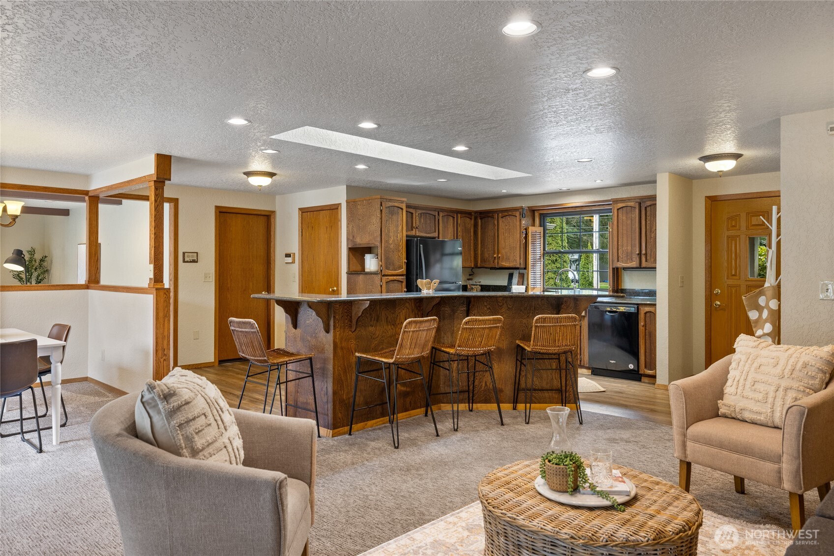 6805 246th Street E, Graham, WA 98338