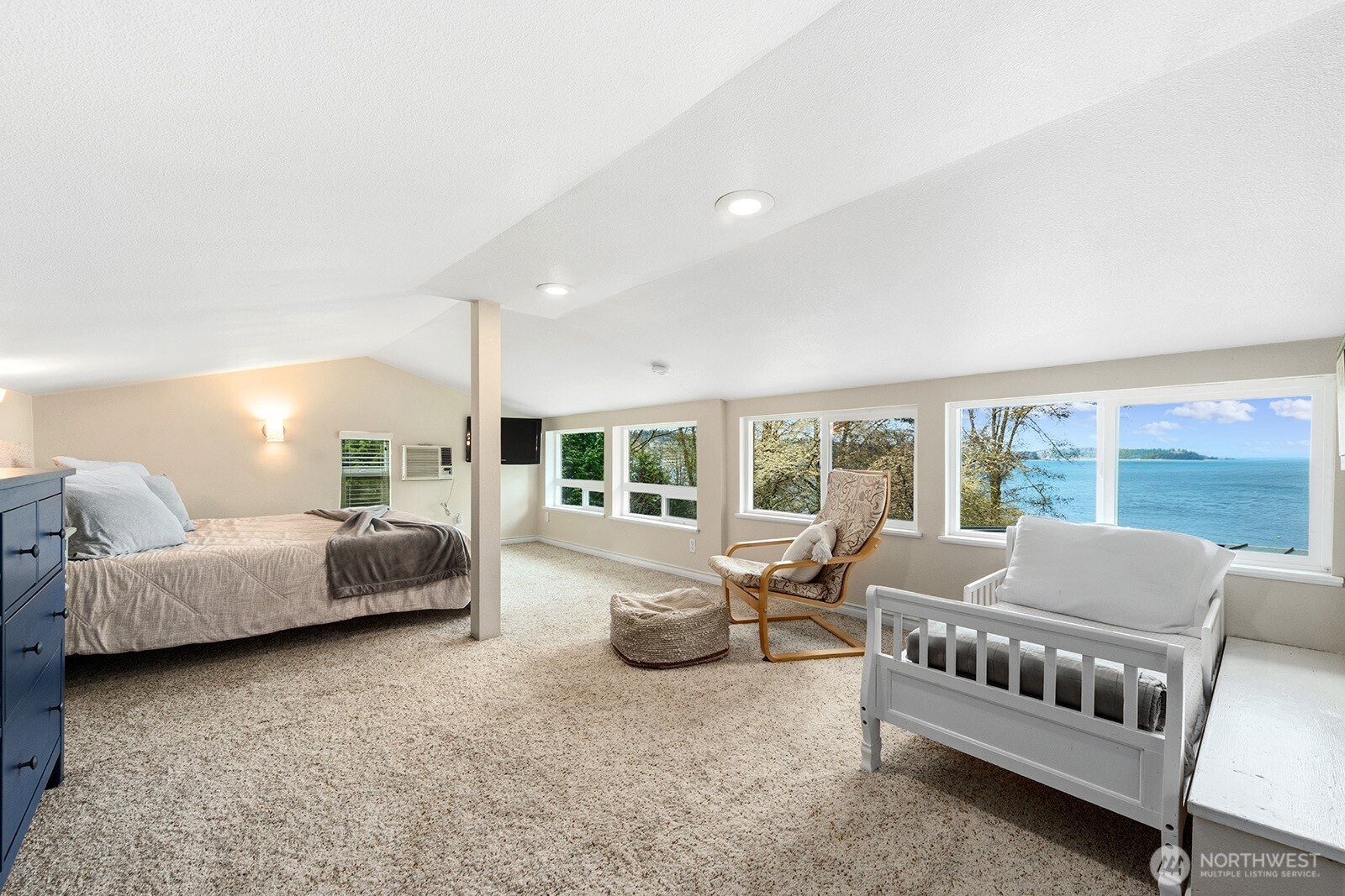 14274 Olympic Drive SW, Vashon, WA 98070