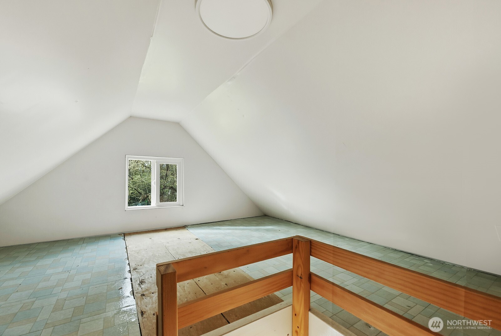 14274 Olympic Drive SW, Vashon, WA 98070