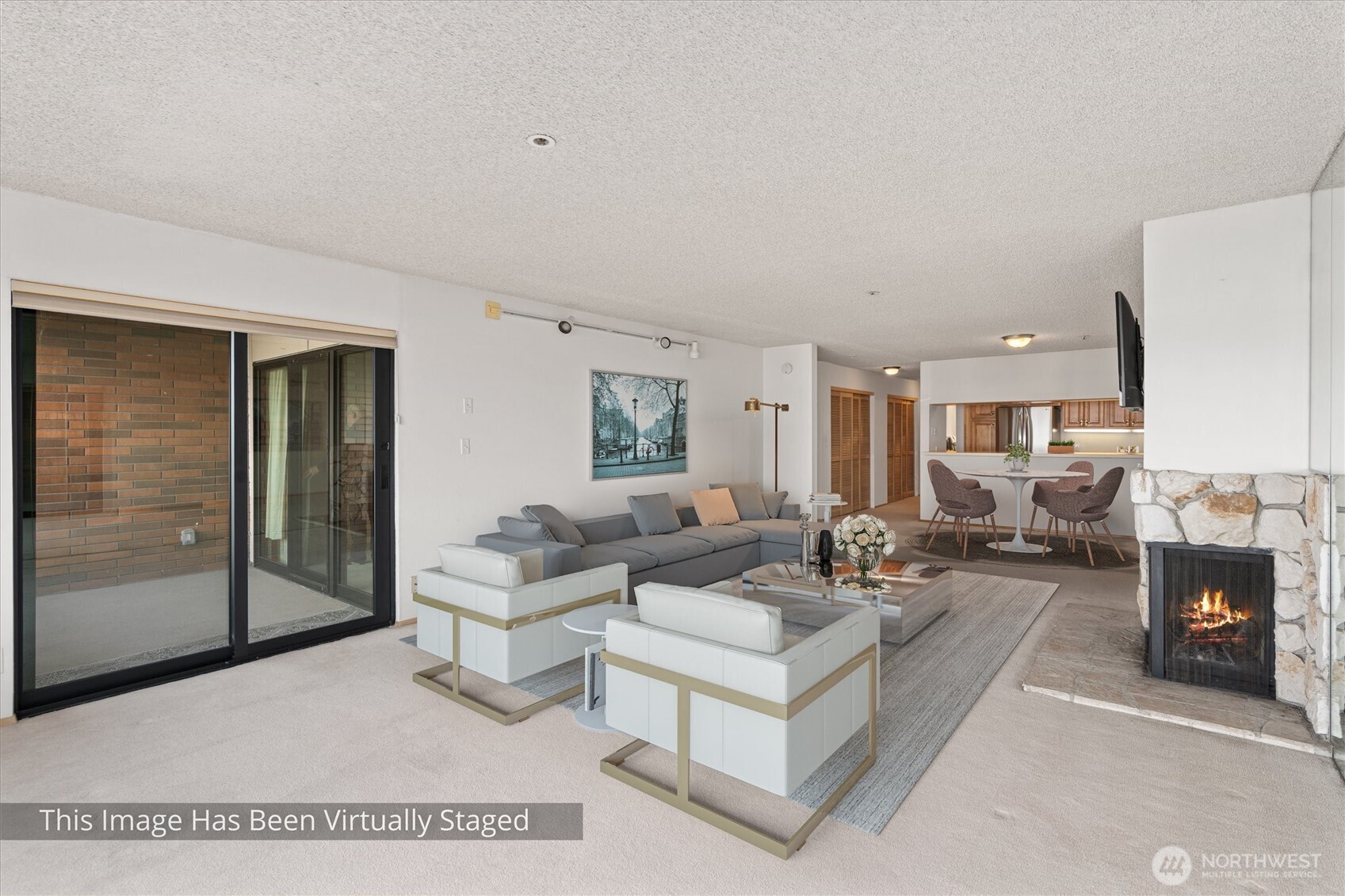 1140 Alki Avenue SW #204, Seattle, WA 98116-1863