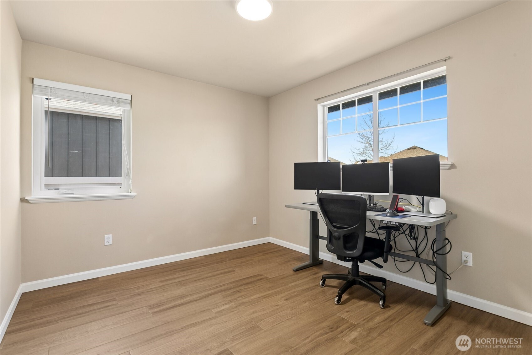 3945 19th Avenue NE, Olympia, WA 98506