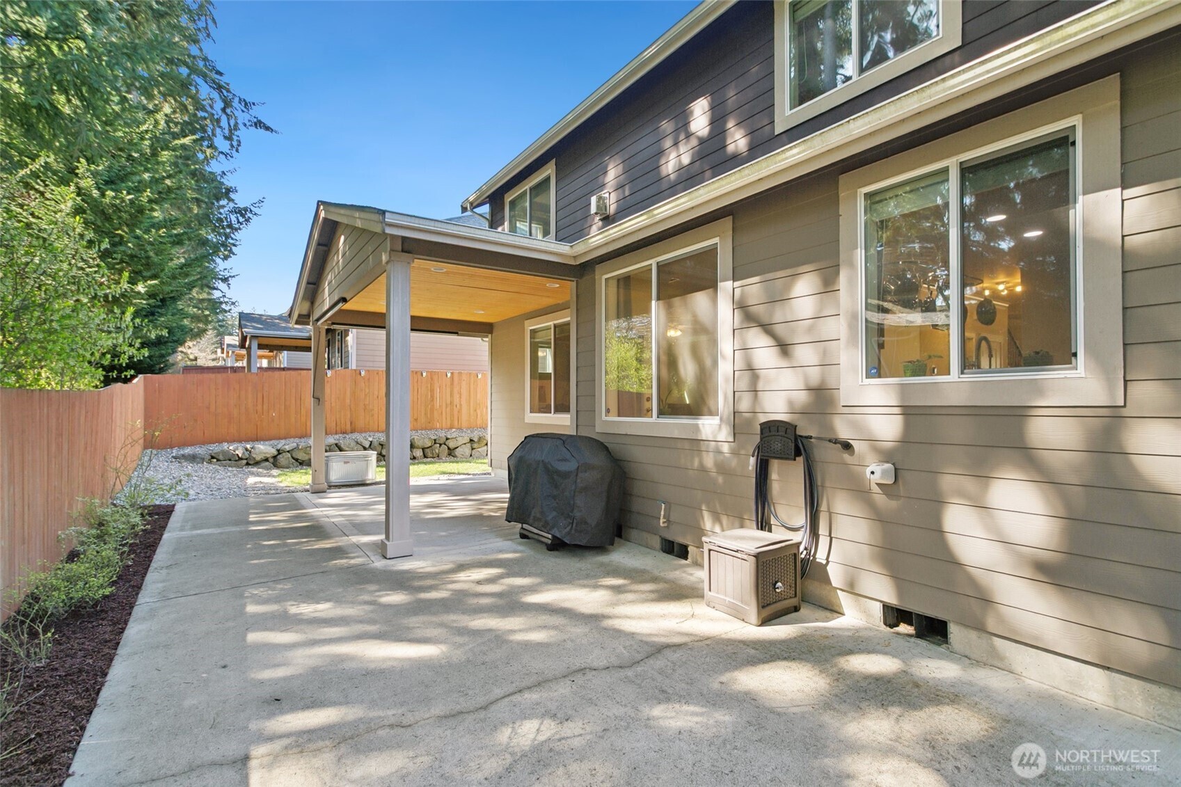 3945 19th Avenue NE, Olympia, WA 98506