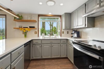 3715 Goldcrest Heights NW, Olympia, WA 98502 - Photo 11