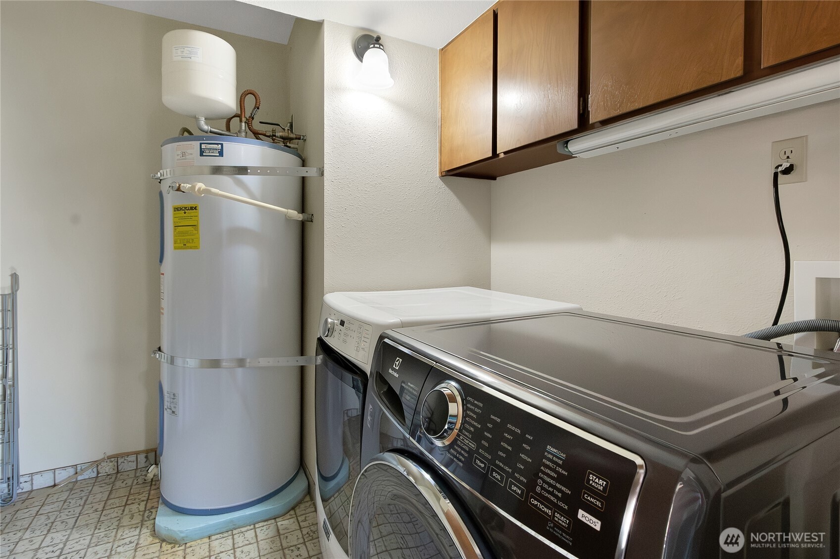 3715 Goldcrest Heights NW, Olympia, WA 98502