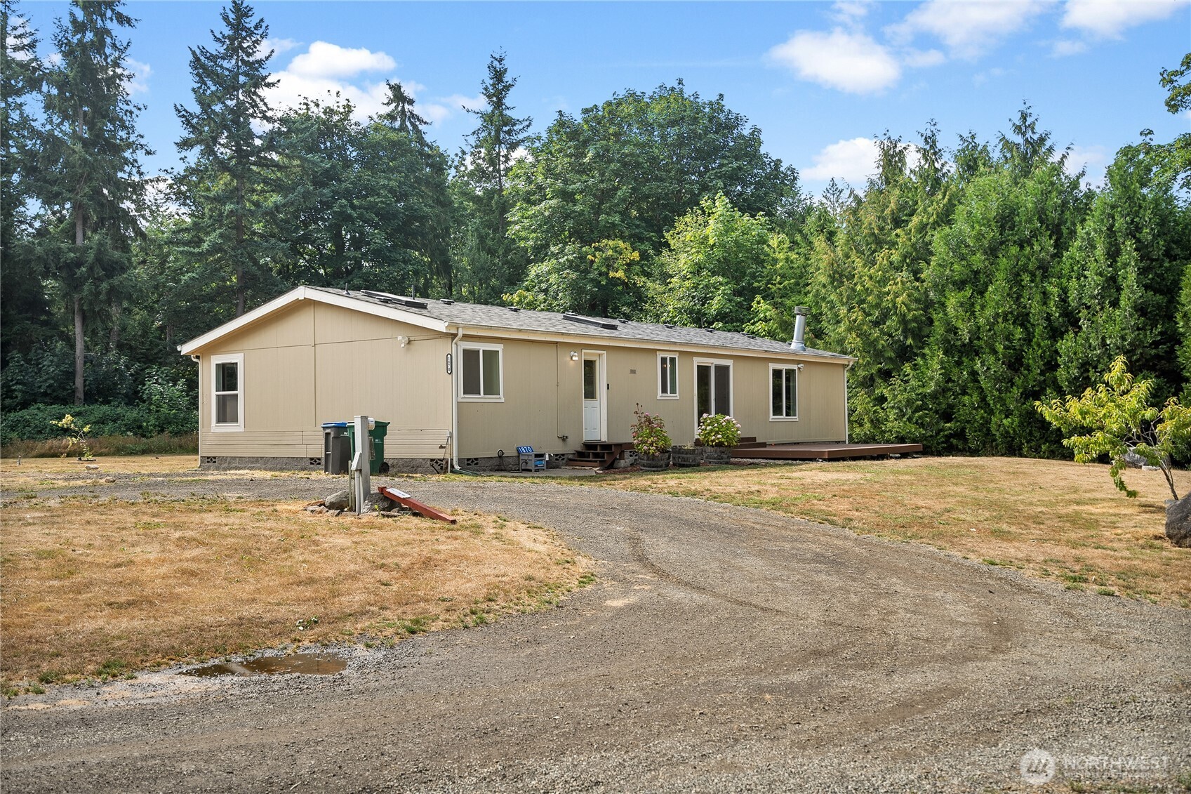 1870 NW Vaa Road , Poulsbo, WA 98370
