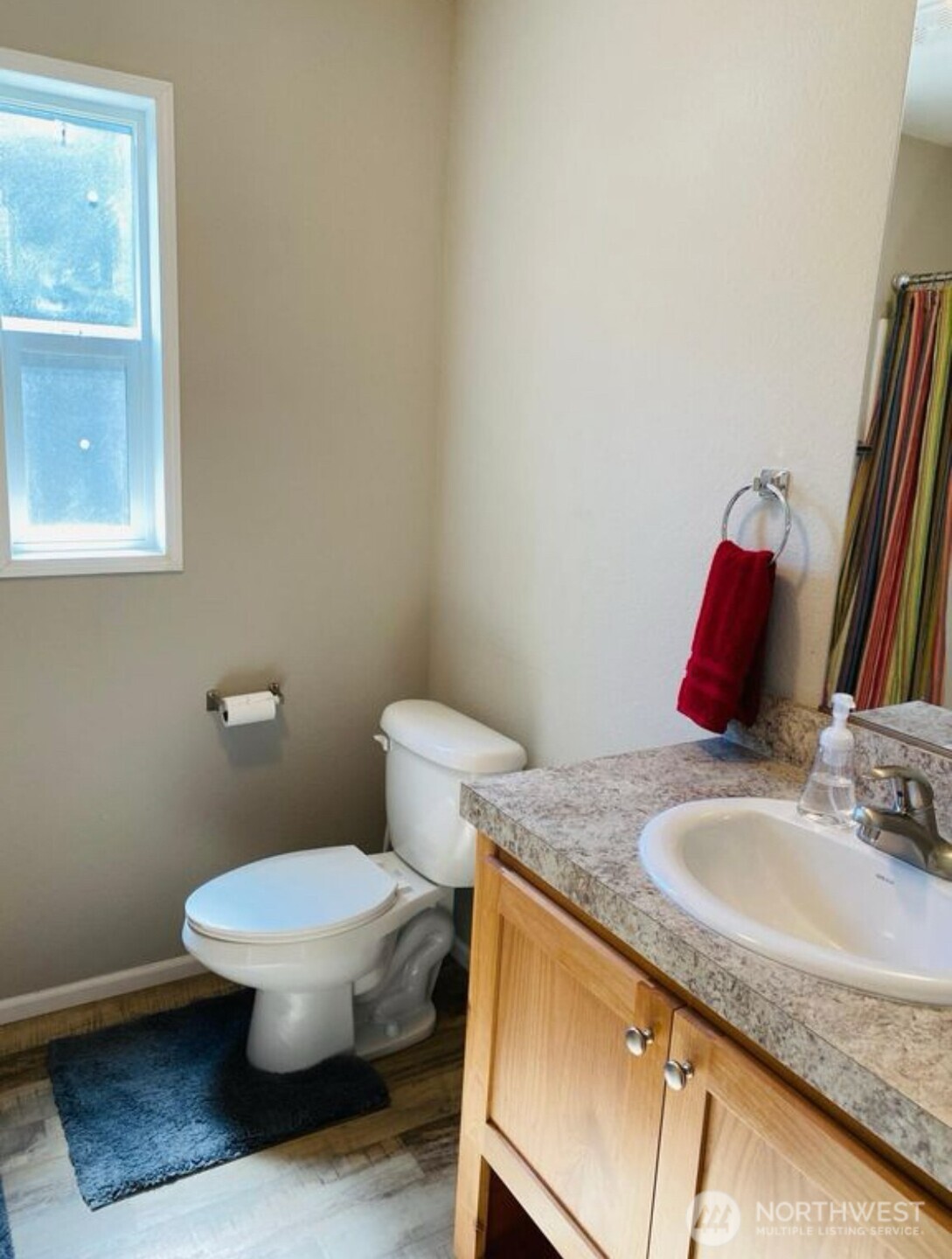 1870 NW Vaa Road , Poulsbo, WA 98370