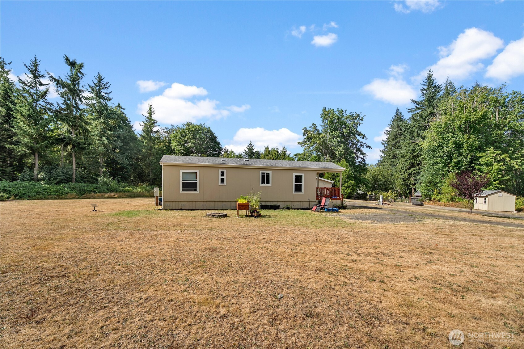 1870 NW Vaa Road , Poulsbo, WA 98370
